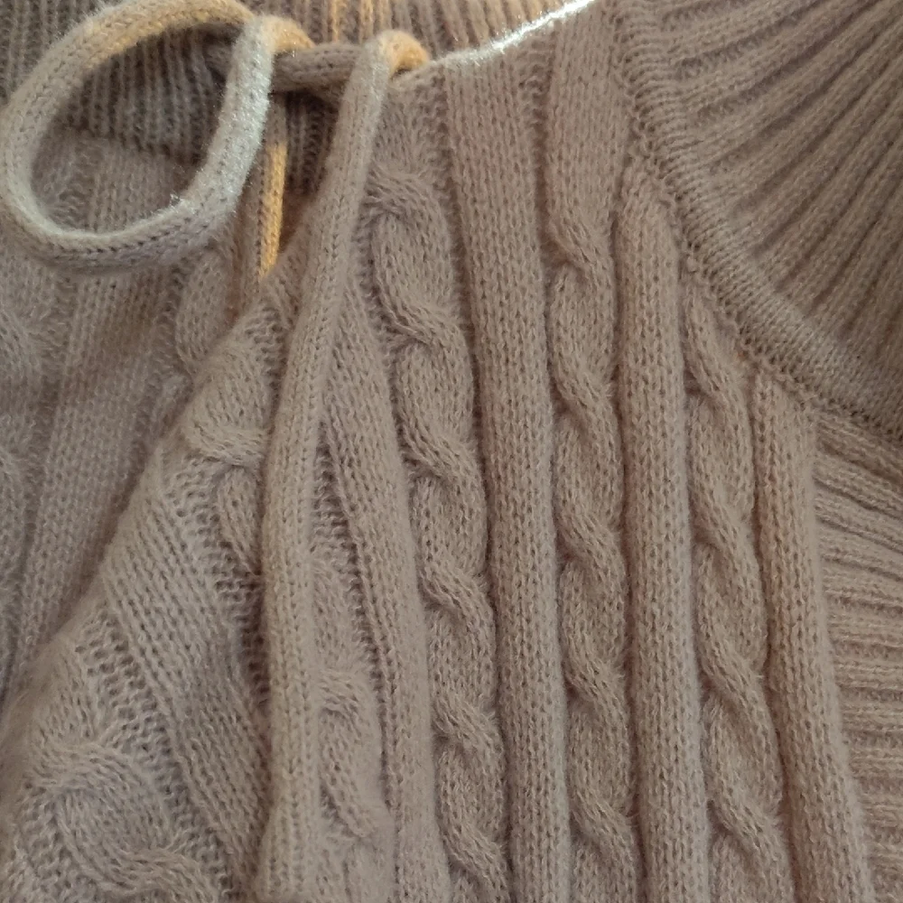SHEIN V-Neck Cable Knit Sweater Set - Cream - Picture 2 of 5